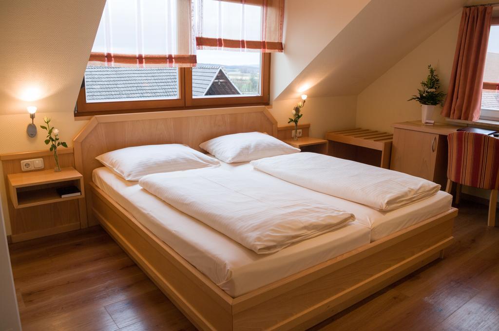 Hotel Schwarzes Ross Schwarzach am Main Εξωτερικό φωτογραφία