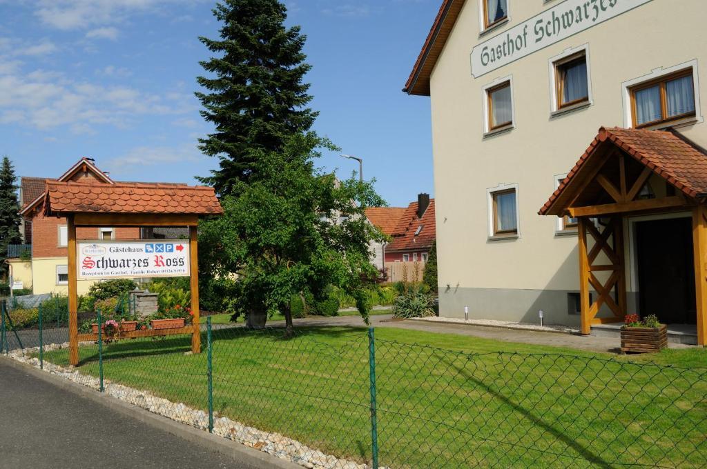Hotel Schwarzes Ross Schwarzach am Main Εξωτερικό φωτογραφία